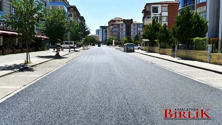 Başkan Çınar, Samanlı Mahallesindeki Yol Yenileme Hizmetlerini İnceledi