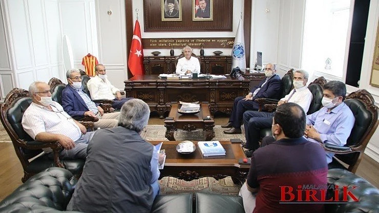 Başkan Güder, Yapılacak Yeni Yatırımları Muhtarlarla Paylaştı
