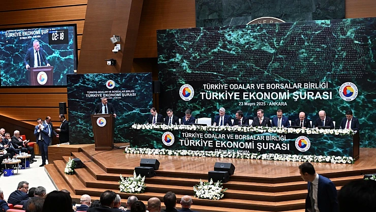 Başkan Sadıkoğlu, Malatya'nın sorunlarını Cumhurbaşkanı Yardımcısı'na ve Bakanlara aktardı