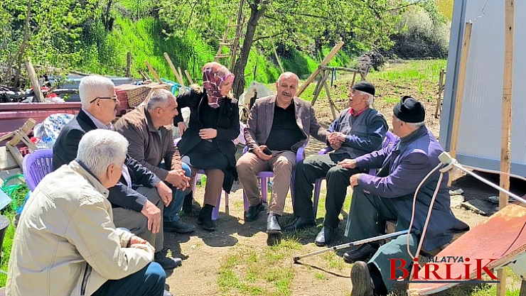 Başkan Zelyurt, Türkiye yüzyılı için kapı kapı geziyor