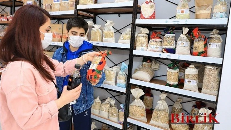 Battalgazi'nin Kalbi Kadın Kooperatifi Kafe Market Büyük İlgi Görüyor