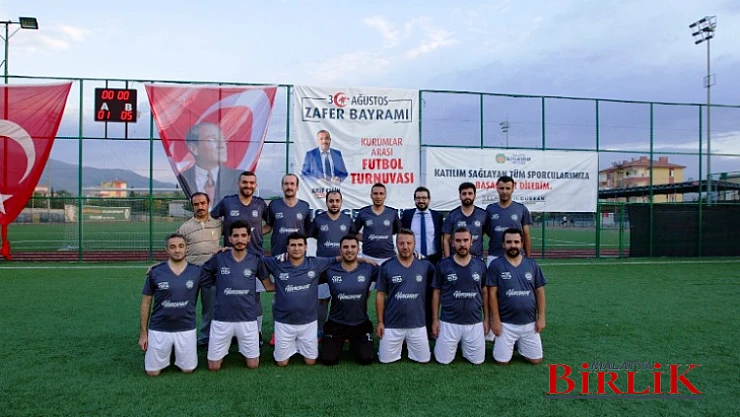 Büyükşehir Belediyesi Futbol Turnuvası Devam Ediyor