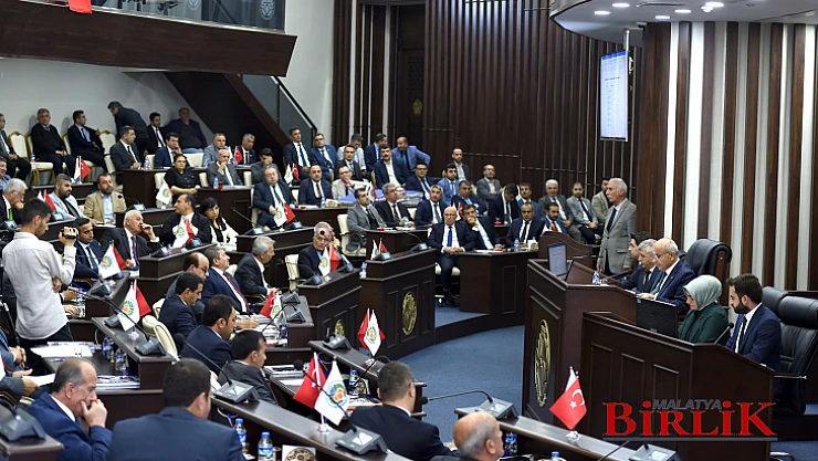 Büyükşehir Belediyesi Iıı. Dönem İlk Meclis Toplantısı Gerçekleştirildi