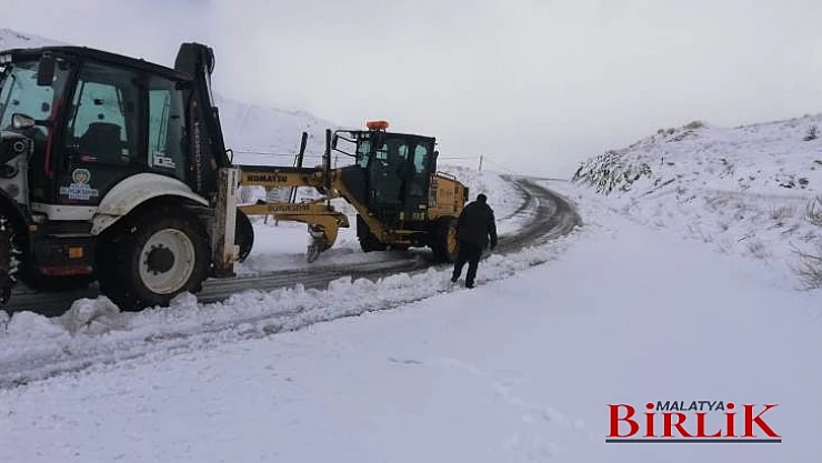 Büyükşehir Belediyesi'nden Kar Mesaisi