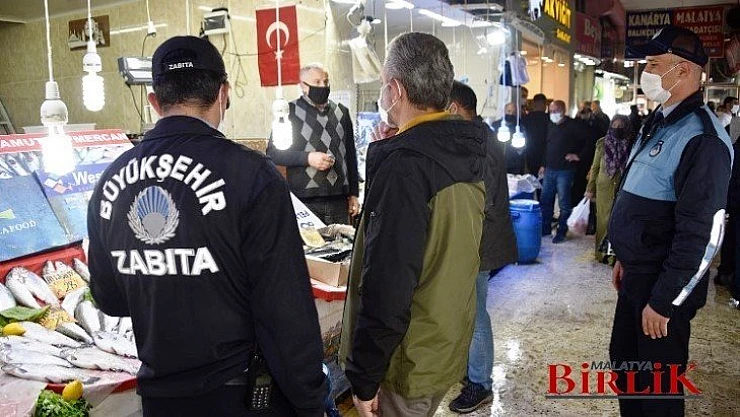 Büyükşehir Zabıtası Balıkçı Esnaflarını Denetlendi