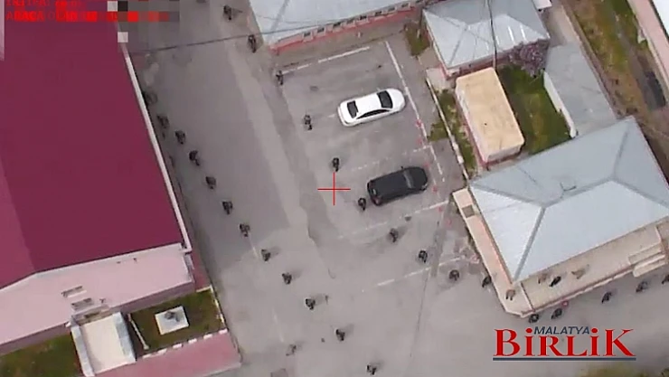 Ceza Evleri Boşalıyor