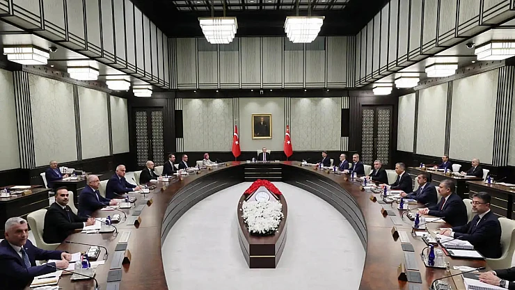 Cumhurbaşkanı Erdoğan başkanlığında kabine toplantısı başladı
