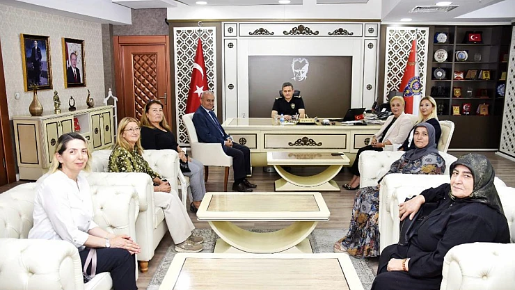 Deprem Sonrası Göç ve Aile Yapısındaki Sorunlara Dikkat Çekildi