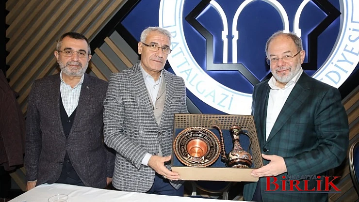 Eski Bakan Akdağ, Battalgazi'deki İstişare Toplantısına Katıldı