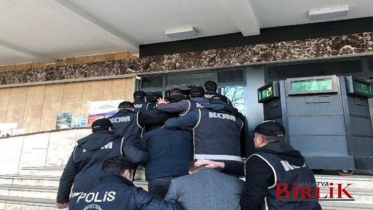 FETÖ/PDY Silahlı Terör Örgütü 13 Mensubu Gözaltında