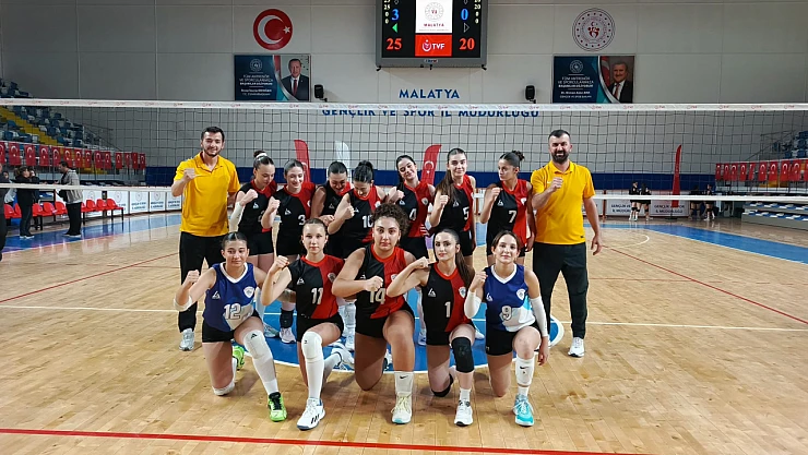 Genç Sporcular, Büyük Hedefler: Malatya Voleybol Takımı Sahada