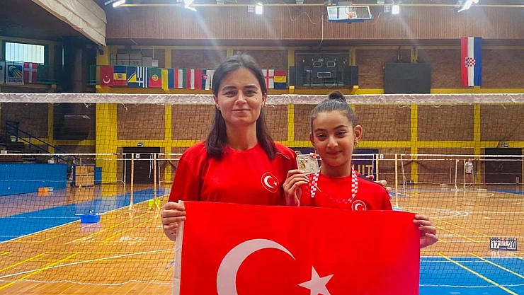 Genç Sporcumuz Zagreb'de Tarihi Başarıya İmza Attı