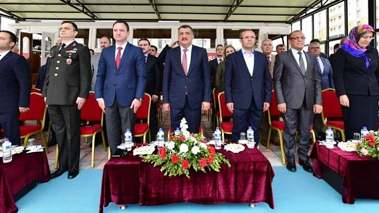 Karayolu Trafik Güvenliği Haftası Yoğun Katılımla Kutlandı