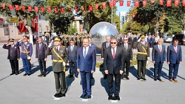 30 Ağustos Zafer Bayramı ve Türk Silahlı Kuvvetler Günü Büyük Bir Coşkuyla Kutlandı