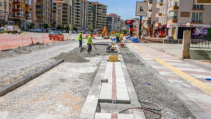 35 Metre Genişliğindeki Sokak Malatya'ya Yakışır Bir Hale Getiriliyor