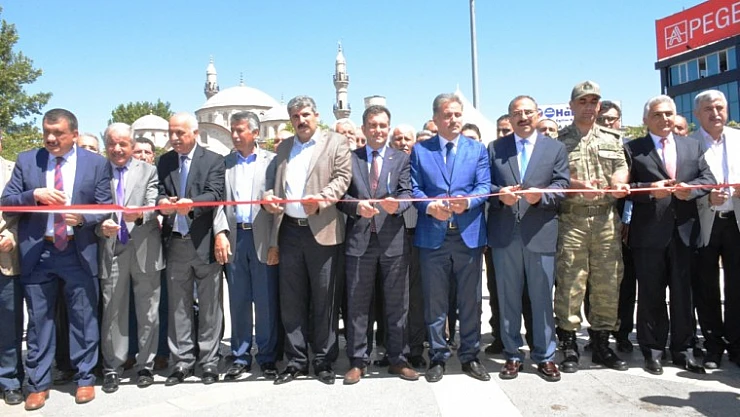 Vali Kaban,15 Temmuzda Malatyalılar Çok Büyük Bir Destan Yazmış