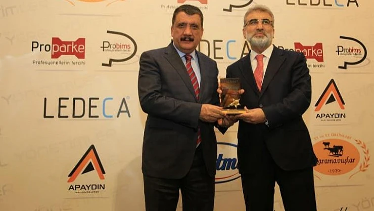 Battalgazi Belediye Başkanı Gürkan, İki Ödül Birden Aldı