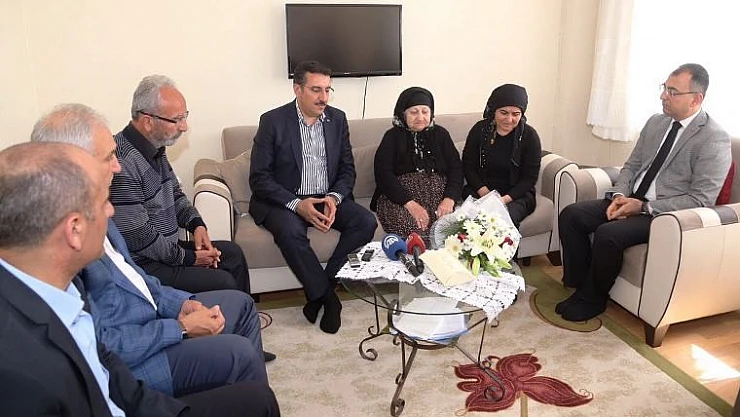 Bakan Tüfenkci, Anneler Günü'nde Şehit Annelerini Unutmadı