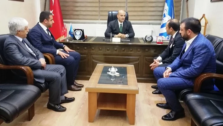 Ülkü Ocakları Genel Başkanı Kılavuz, Malatya Ülkü Ocaklarına Ziyaret