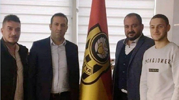 Evkur Yeni Malatyaspor 3 Futbolcuyu Renklerine Bağladı