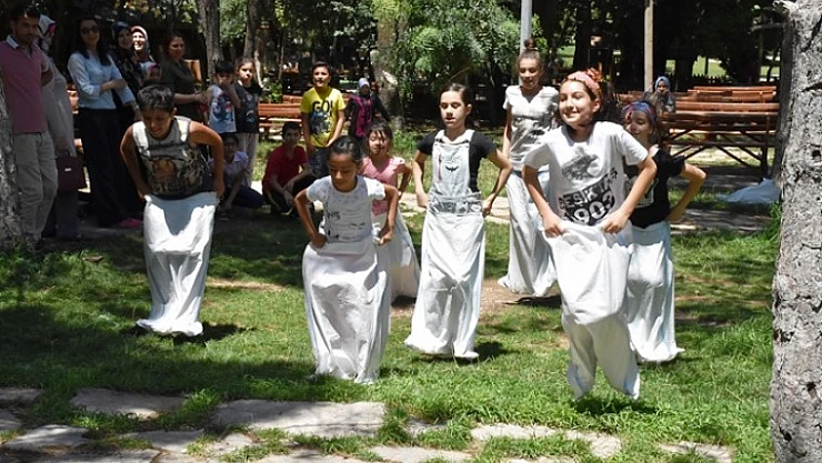 Yeşilyurt Kent Konseyi Yaz Kur'an Kursu Öğrencileri Piknik Yaptı