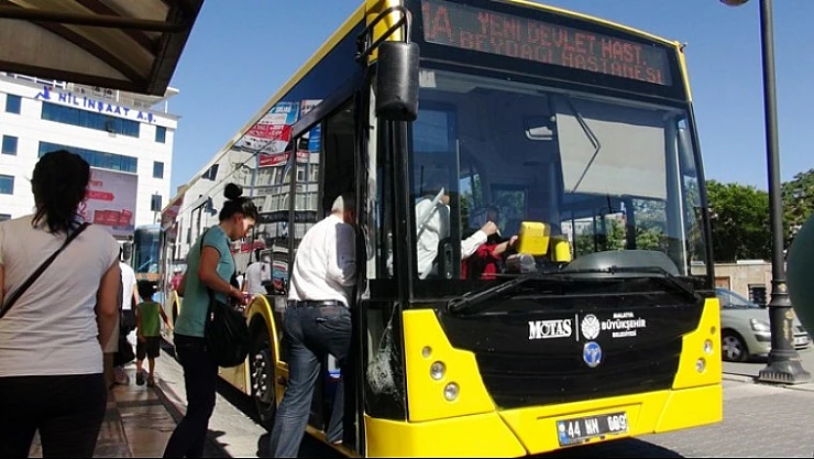 14-15 Temmuz'da Saat 19:00'dan Sonra Ulaşım Ücretsiz Olacak
