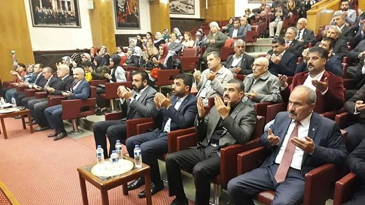 MHP Malatya Kadın Kolları'ndan Anneler Günü Etkinliği