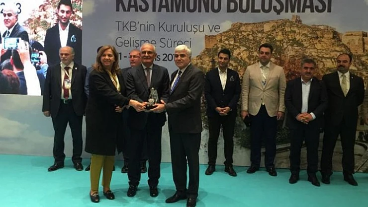 Tarihi Kentler Birliği'nden Battalgazi Belediyesi'ne İki Ödül Birden Verildi