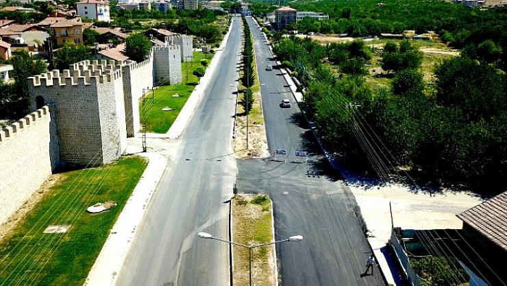 Eski Malatya'da 3.5 Km Asfalt Serimi Yapıldı