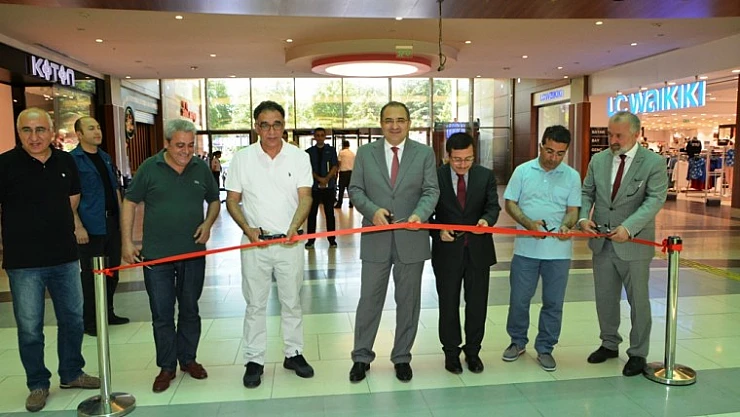 Vali Kaban, Yağlı Boya Resim Sergisi Açılışına Katıldı