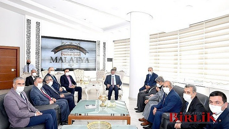 Gürkan: Muhtarlarımızla Birlikte Daha Birçok Güzel Hizmetler Yapacağız