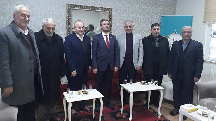 Saadet Partisi STK'lar İle İstişareye Önem Veriyor