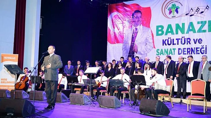  'Malatya Türküleri' Konseri Yoğun Katılımla Gerçekleştirildi