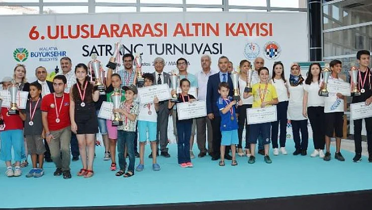 6. Uluslararası Altın Kayısı Satranç Turnuvası Son Erdi