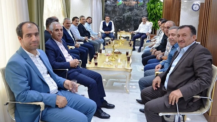 Çınar, Biz Yeterki Kenetlenelim, Aşamayacağımız Hiçbir Engel Yoktur