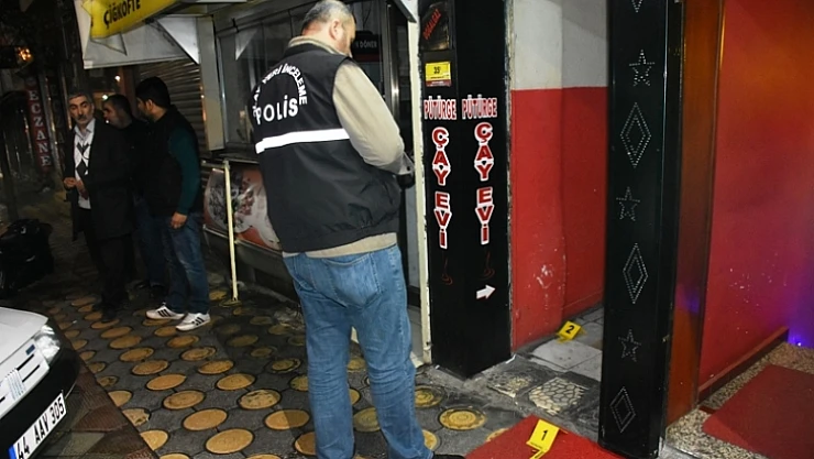 Eğlence Merkezinde Silahlı Kavga