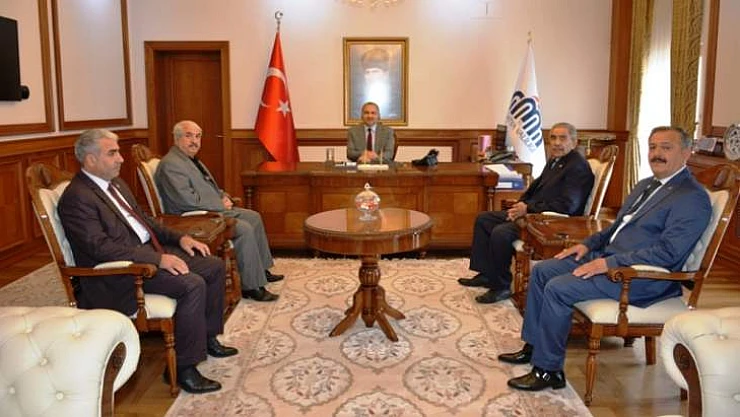 Muhtarlık Görevi Toplumla Kamunun Buluşma Noktasıdır