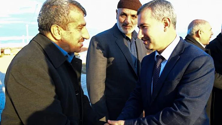 'Mesaimize Güzel Sohbet, Tebessüm Ve Dualarla Başlıyoruz'