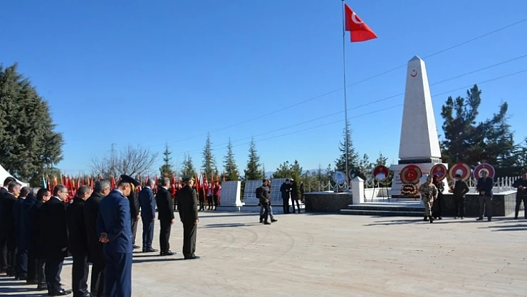 Malatya'da Çanakkale Şehitleri Düzenlenen Törene Anıldı