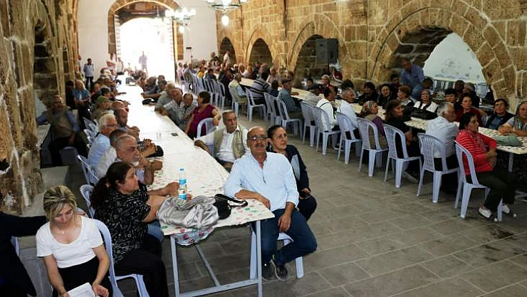 Hekimhan Belediyesi, Muharrem Ayı Nedeniyle Aşure Dağıttı