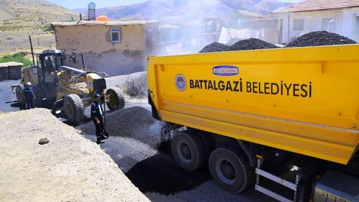 Asfalt Çalışmaları Devam Ediyor