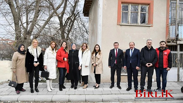 Hanımefendi Hanife Yazıcı'dan Akçadağ İlçesine Ziyaret