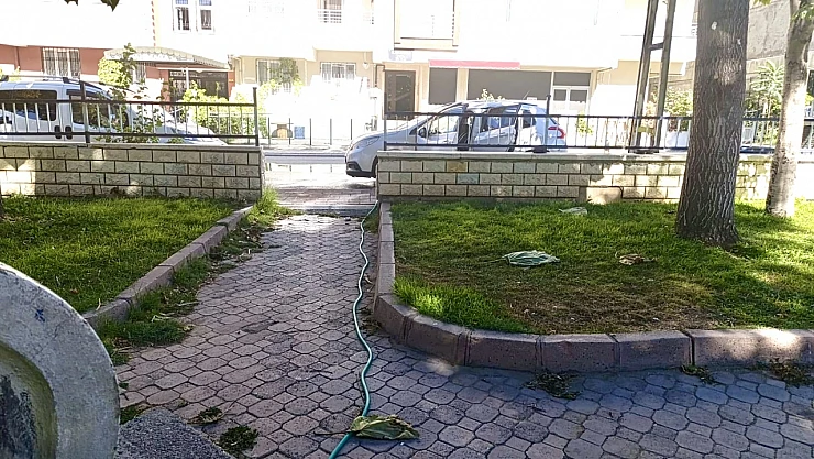 Kuraklıkla Mücadele Sırasında Duyarsızlık: Malatya'da Çeşmelerle Araç Yıkandı