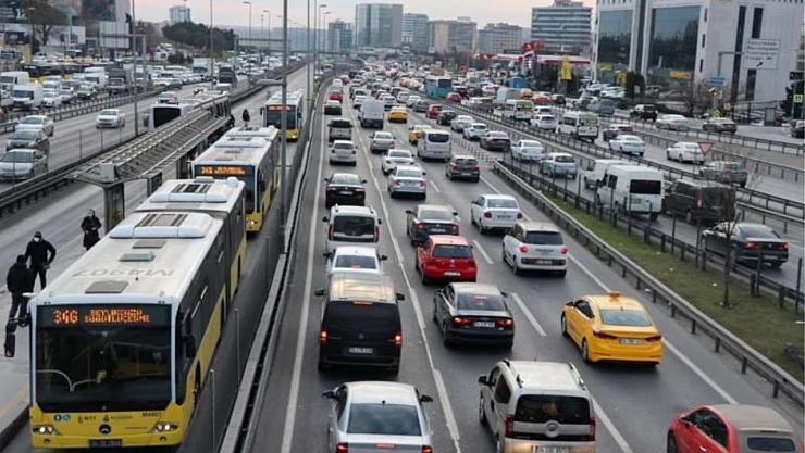 Makas Atana 180 Bin TL Ceza! Yeni Trafik Düzenlemesi Yolda