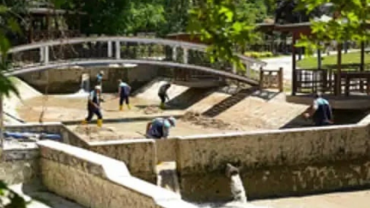 Malatya'da Çevre Sağlığı İçin Temizlik Çalışması