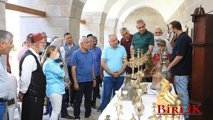 Malatya'da İlk Antika Pazarı Kervansaray'da Açıldı
