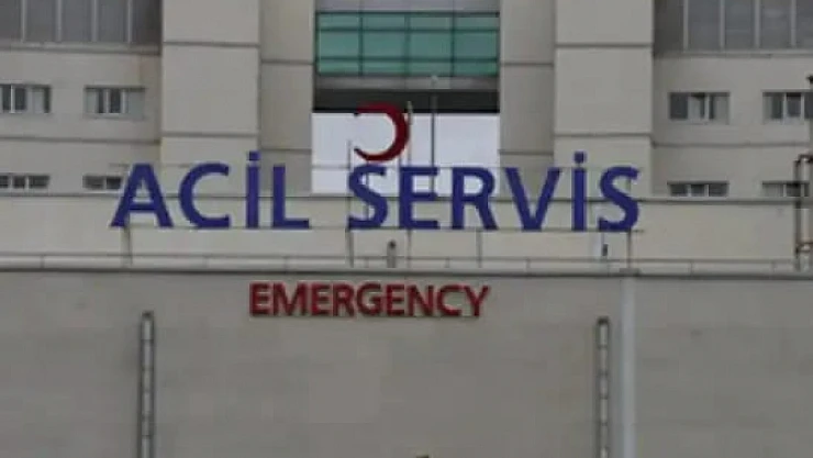 Malatya'da Otomobil İle Kamyonet Çarpıştı: 4 Yaralı