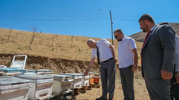 Malatya İl Tarım Müdürü Akar: Arıcılık, Doğanın Döngüsünü Sürdüren Önemli Bir Faaliyettir