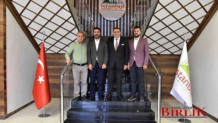 Malatya TSO'dan İstanbul Piliç'e Plaket