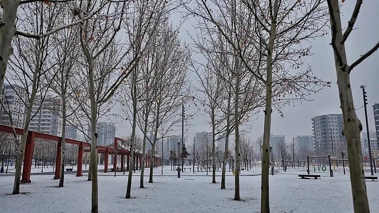 Meteorolojiden 3 Kente Kuvvetli Kar Uyarısı